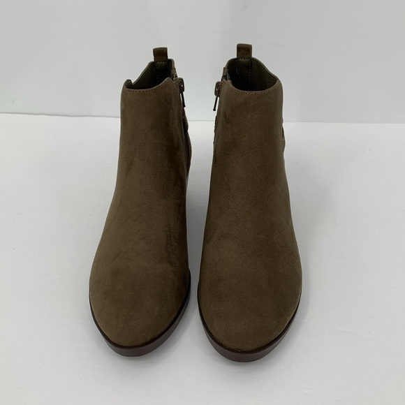 Market & Spruce Kaili ankle boots bootie shoe olive green heel stretch new 7 - Picture 5 of 7